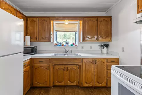 Kitchen - 206 N Main St, Bailey, TX 75413 photo 4 of 4