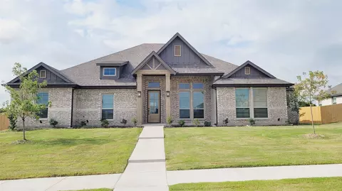 1928 Barrix Ln, Desoto, TX 75115