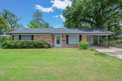 1890 Stacey St, Canton, TX 75103