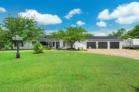 602 Bush Dr, Whitney, TX 76692
