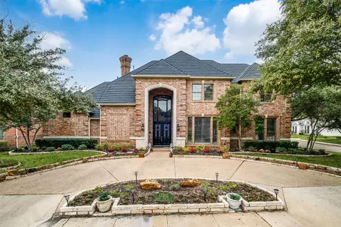 17515 Torrey Pine Dr, Dallas, TX 75287