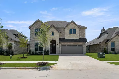 466 Red Maple Dr, Waxahachie, TX 75165