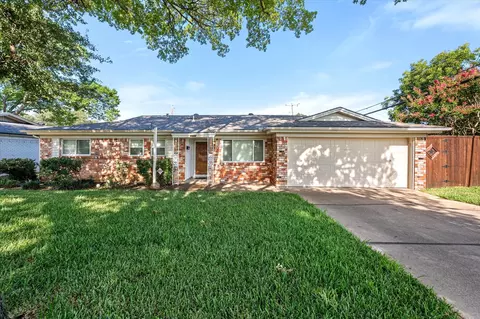 1137 Irwin Dr, Hurst, TX 76053