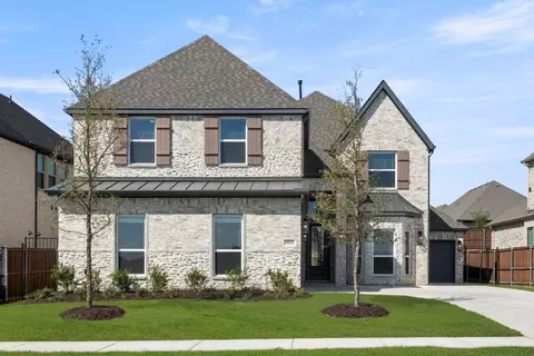 9933 Villa Verde Dr, Fort Worth, TX 76179