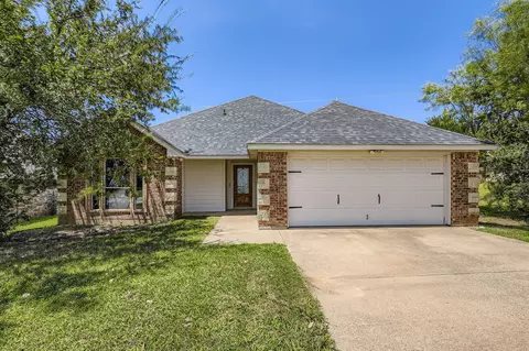 7330 Mistletoe Trl, Granbury, TX 76048
