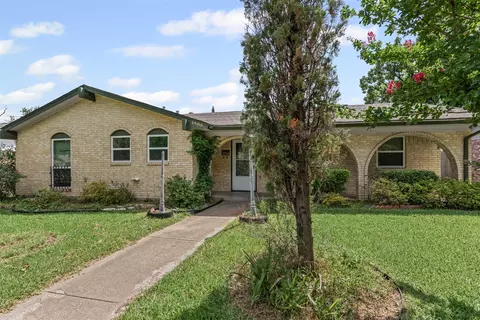 1405 Park East Dr, Garland, TX 75043