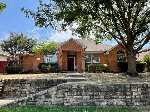 1246 Rivercrest Dr, Mesquite, TX 75181