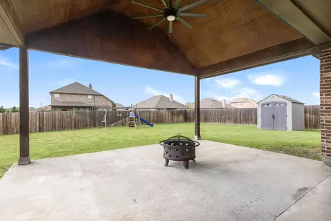 120 Garner Ct, Forney, TX 75126
