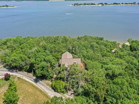 216 Walnut Ln, Pottsboro, TX 75076