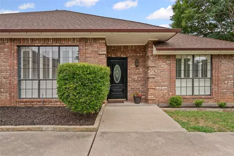 5709 Cortez Dr, Granbury, TX 76049