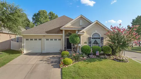 10004 Cedar Lake Dr, Providence Village, TX 76227