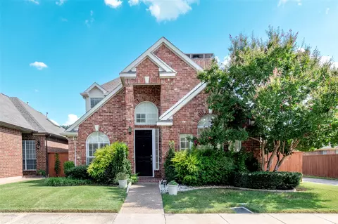 310 Moss Hill Rd, Irving, TX 75063