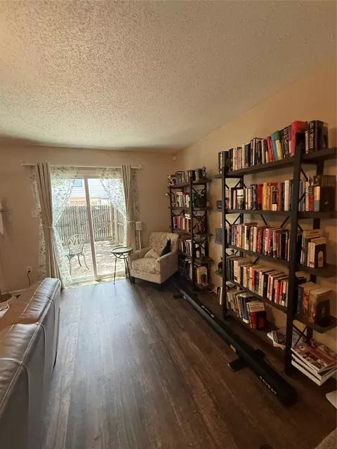 66 Abbey Rd, Euless, TX 76039 photo 5