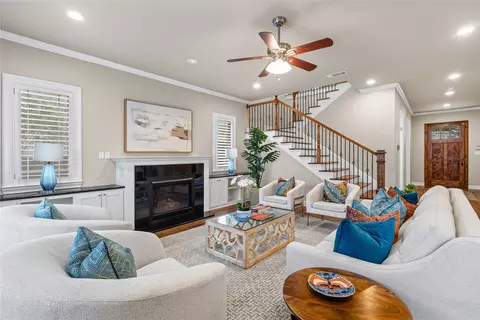 2549 Rogers Ave, Fort Worth, TX 76109