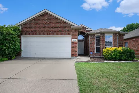 6320 Melanie Dr, Fort Worth, TX 76131