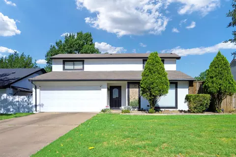 2707 Colonial Dr, Carrollton, TX 75007