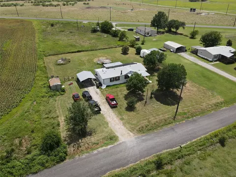 15962 Fritcher Rd, Pilot Point, TX 76258
