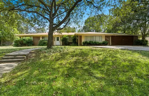 3708 Oak Park Dr #A, Weatherford, TX 76087