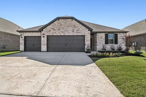 4113 Bachman Dr, Farmersville, TX 75442