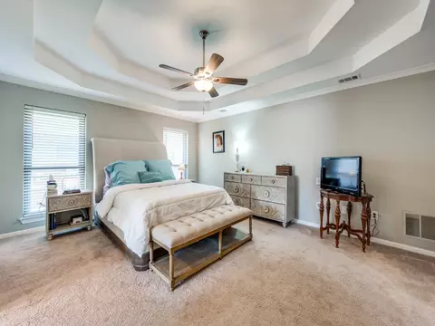 Bedroom - 7424 Summitview Dr, Irving, TX 75063 photo 1 of 4