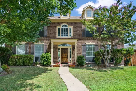 8213 Eagle Dr, Rowlett, TX 75088 photo 2