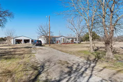 3725 Bluhm Rd, West, TX 76691 photo 14