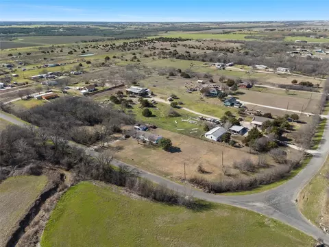 3725 Bluhm Rd, West, TX 76691 photo 10