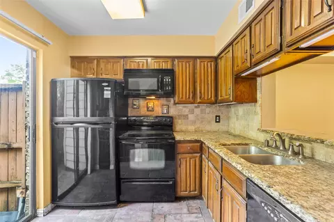 879 Dublin Dr #1, Richardson, TX 75080
