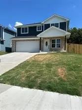 5620 Carver Dr, Fort Worth, TX 76107