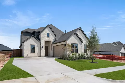 4613 Clearcrest Rd, Midlothian, TX 76065