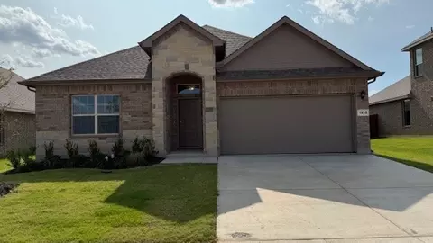 1932 Preakness Dr, Granbury, TX 76049