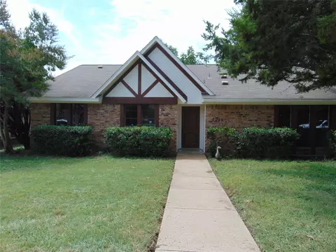 7240 Bayberry Ln, Dallas, TX 75249