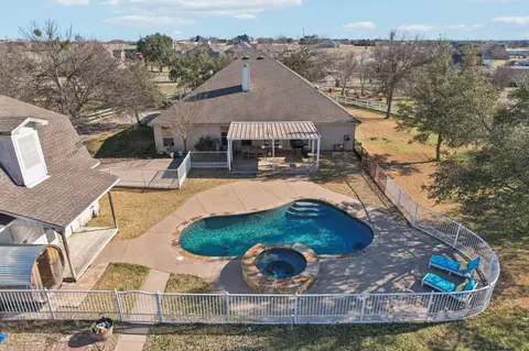 14017 Northwest Ct, Haslet, TX 76052
