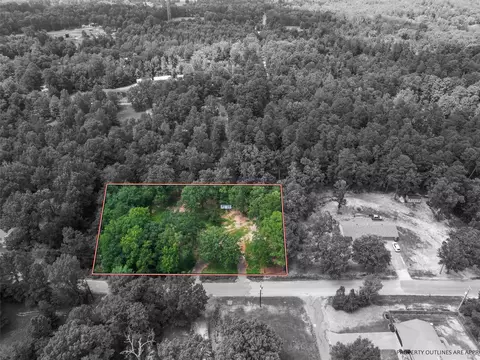 818 W Whatley Rd, White Oak, TX 75693