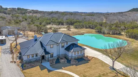 1048 Mountain Bluebird Ct, Graford, TX 76449