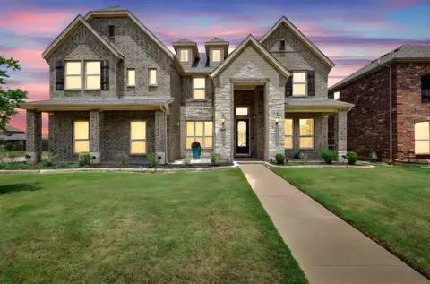 1607 Montelena Ave, Kennedale, TX 76060