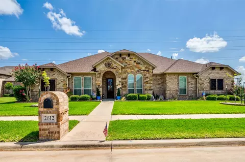 2612 Melbourne Ct, Pantego, TX 76013