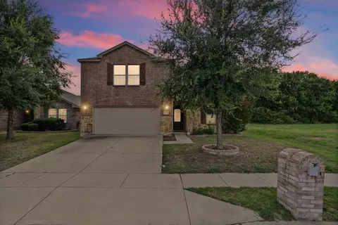 10629 Pumice Dr, Fort Worth, TX 76131