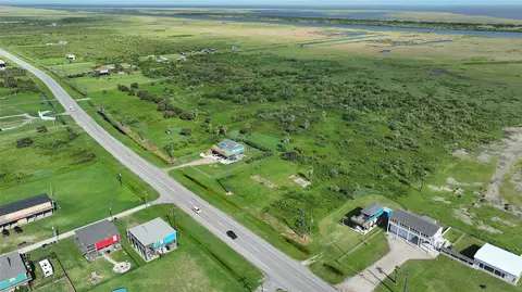70 43 Acres Hwy 87, Gilchrist, TX 77617
