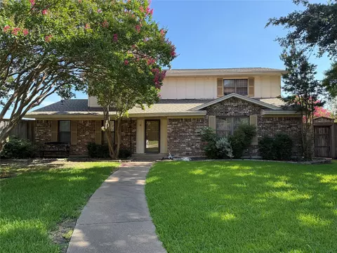 2709 Oak Cir, Plano, TX 75075