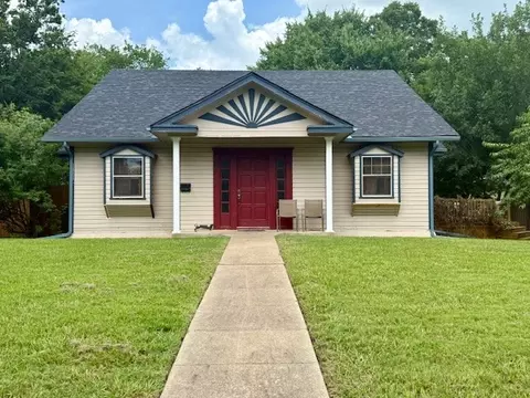 1006 Park St, Greenville, TX 75401