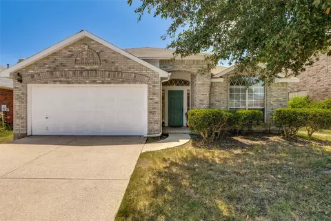 4014 Wynford Dr, Garland, TX 75043