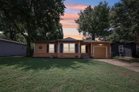 1218 Mockingbird Ln, Arlington, TX 76013
