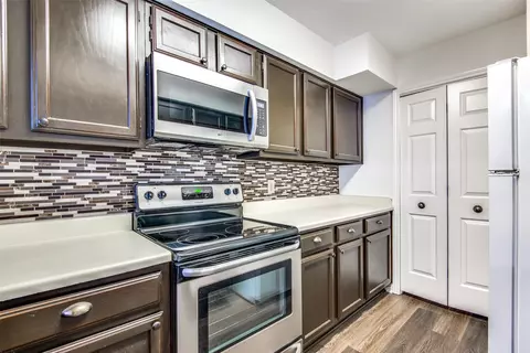 2835 Keller Springs Rd #1304, Carrollton, TX 75006