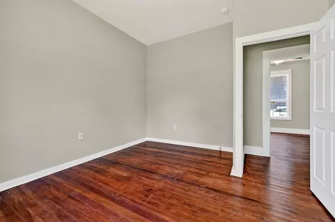 Bedroom - 110 E Munson St, Denison, TX 75021 photo 4 of 6