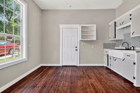 Other - 110 E Munson St, Denison, TX 75021 photo 4 of 9