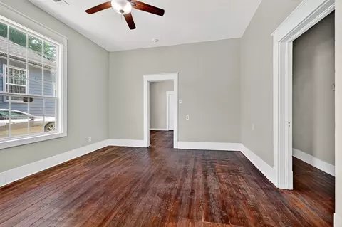 Living - 110 E Munson St, Denison, TX 75021 photo 4 of 7