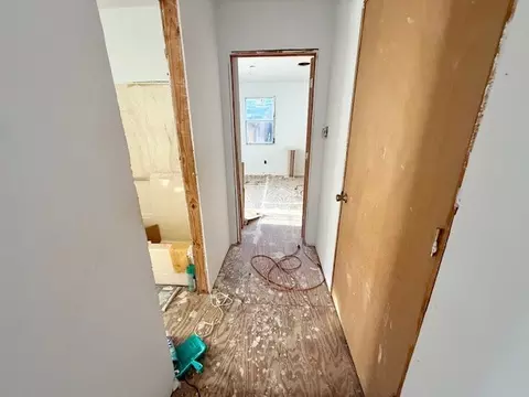 Entry Way - 105 Carson Rd, Mabank, TX 75156 photo 6 of 6