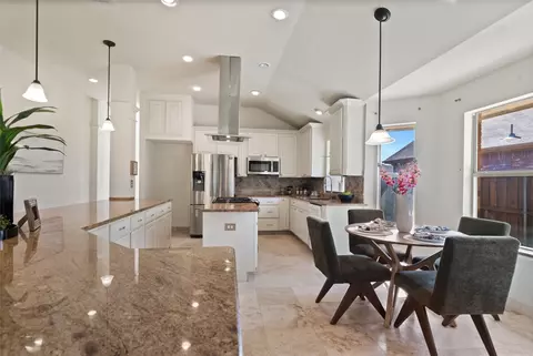 4025 Randall Ln, Carrollton, TX 75007