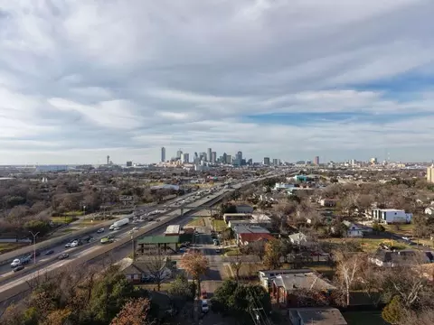 3630 Colonial Ave, Dallas, TX 75215